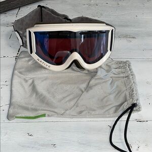 Native Eyewear Ski Goggles with Red Lens